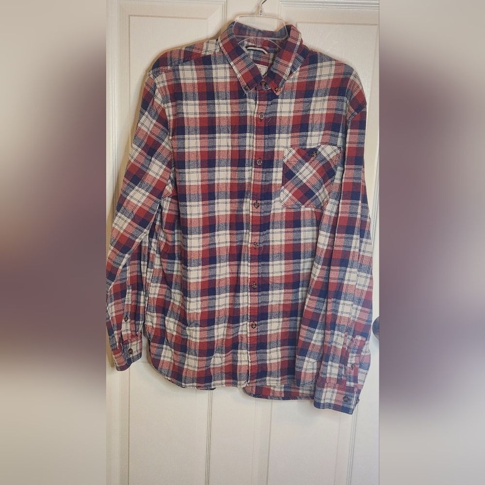 Boston Traders XL Red and Blue Plaid Pocket Flannel Button Down Men's Shirt